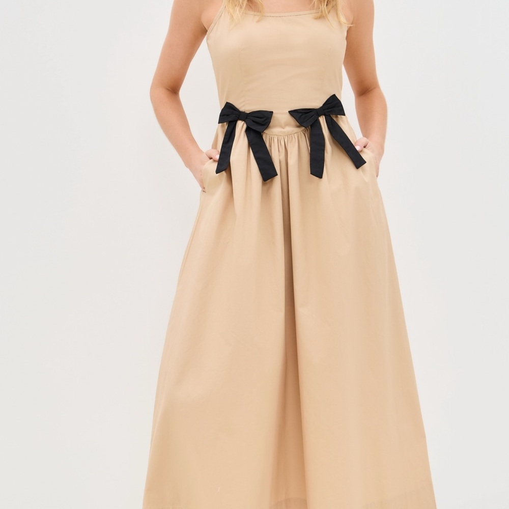 Moon River Strapless Tan Dress with Black Bows